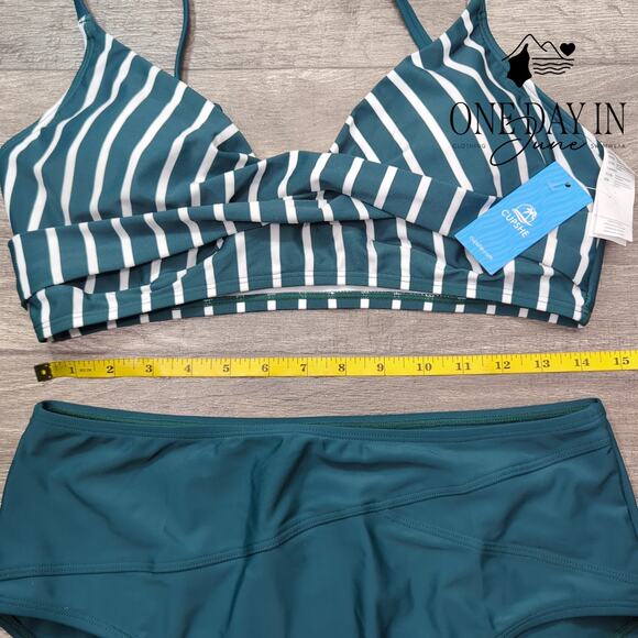 Cupshe Green Striped Bikini Set - Picture 5 of 7